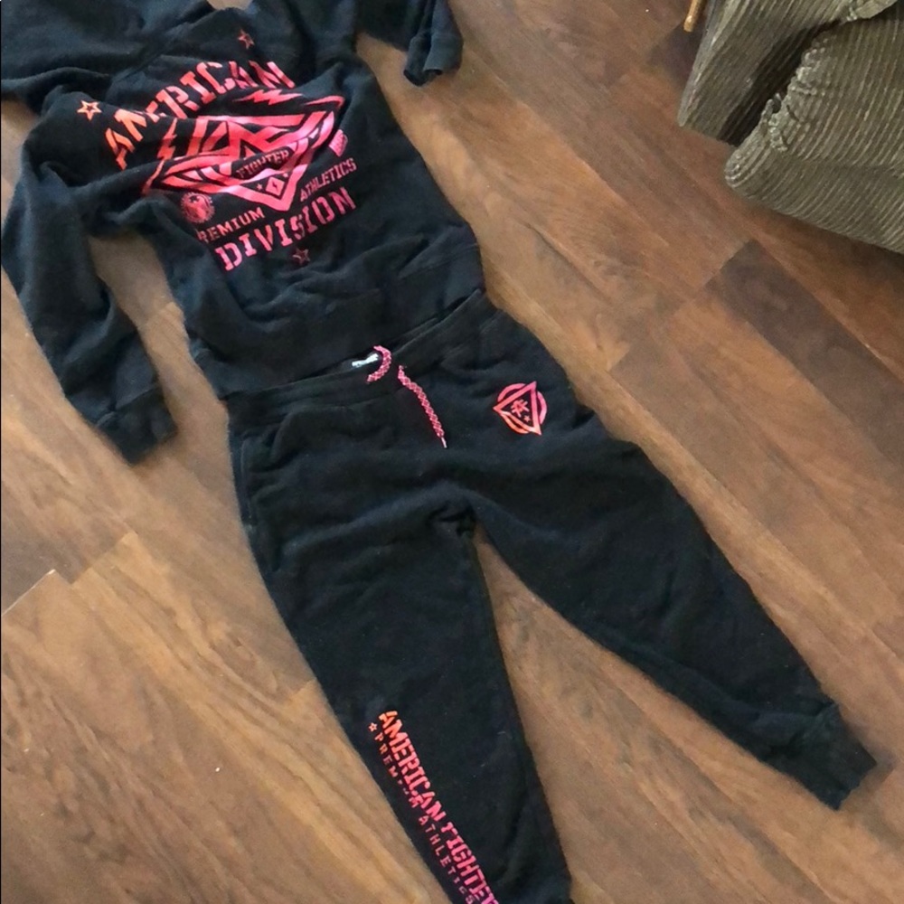 Buckle American Fighter sweat suit